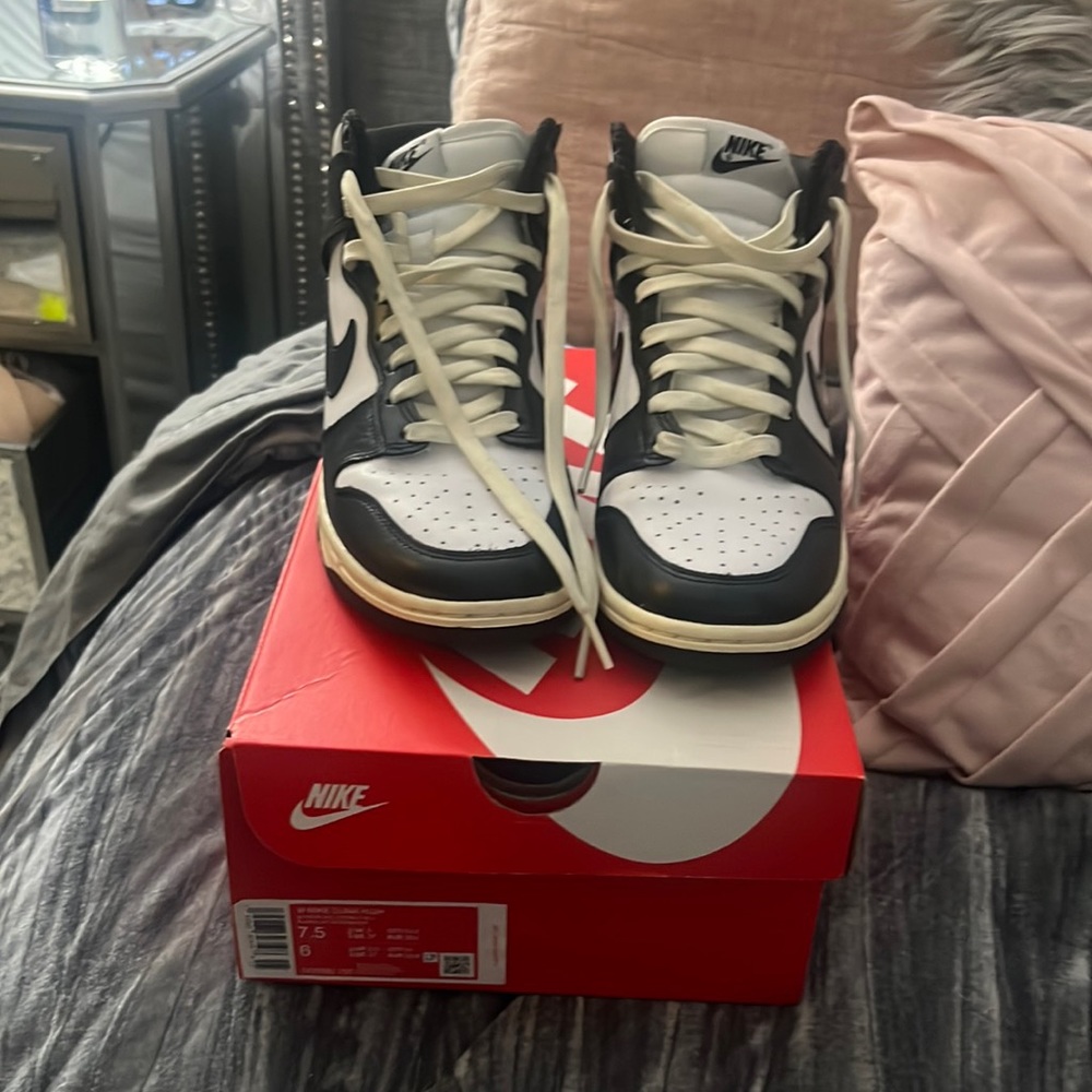 Women’s Nike Dunk High